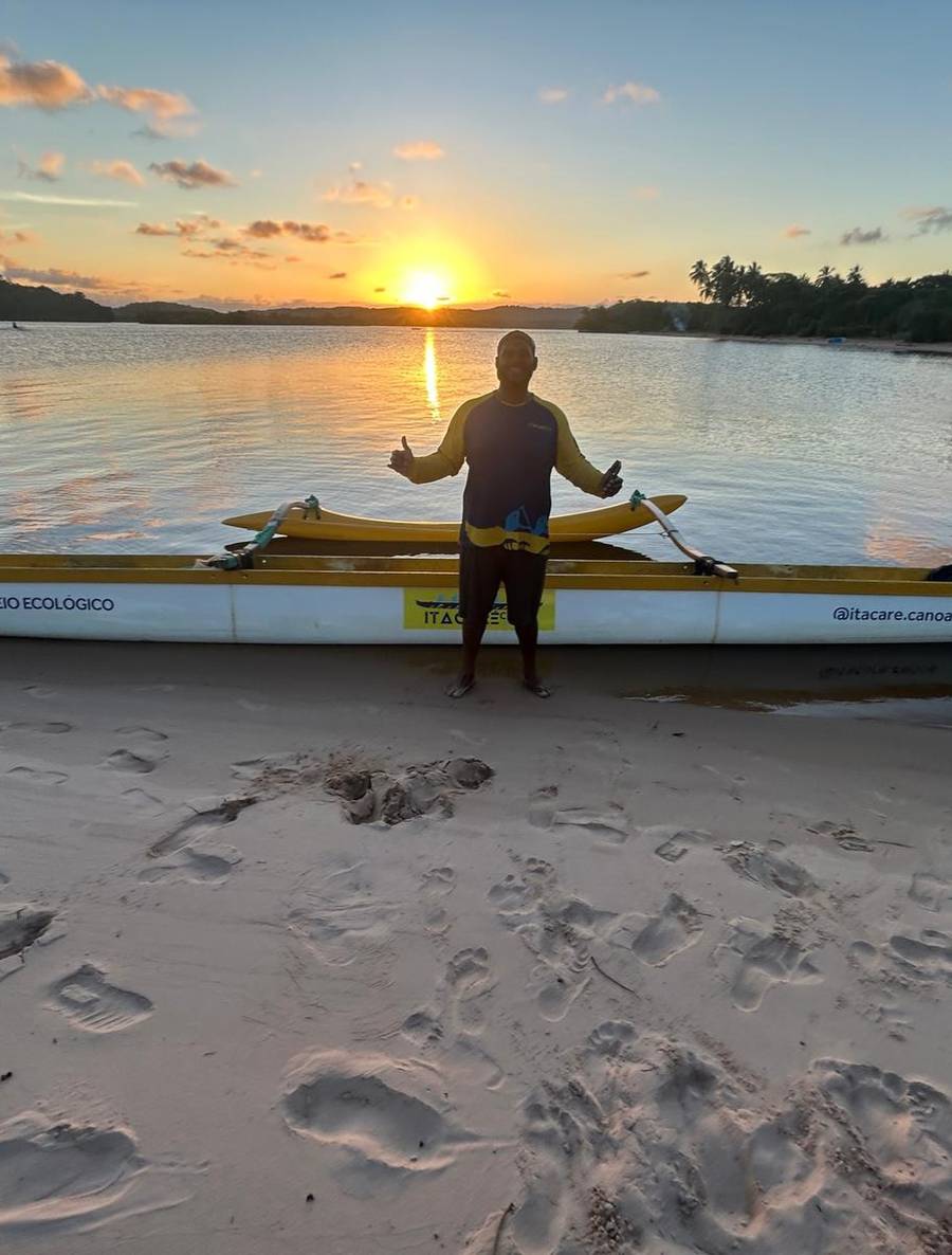 Passeio de canoa